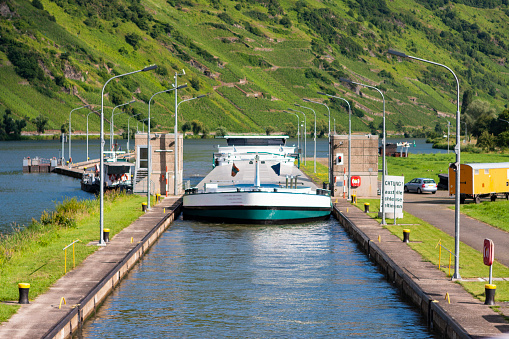 Carénage de bateau : puis-je le faire moi-même ?